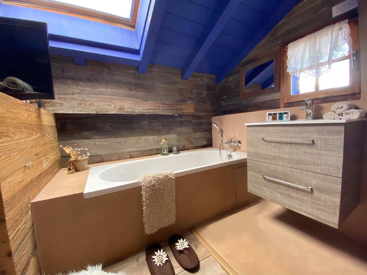 Micro-Lodge, Le Petit Nid D'Amour Montriond Eksteriør billede
