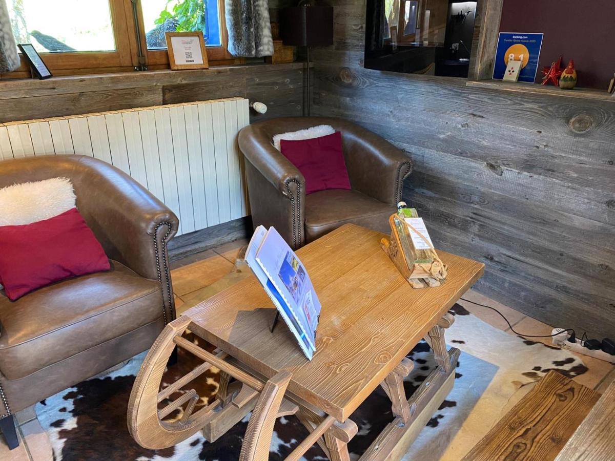 Micro-Lodge, Le Petit Nid D'Amour Montriond Eksteriør billede